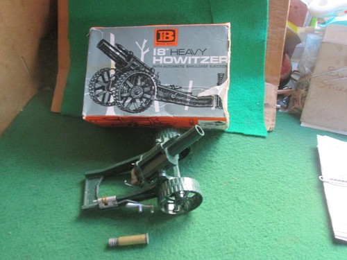 Britains heavy howitzer - 18",