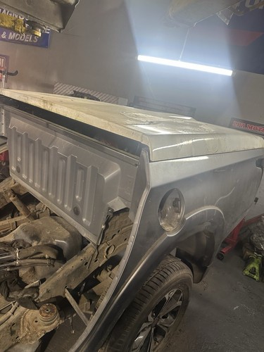 Mitsubishi l200 rear - mitsubishi,