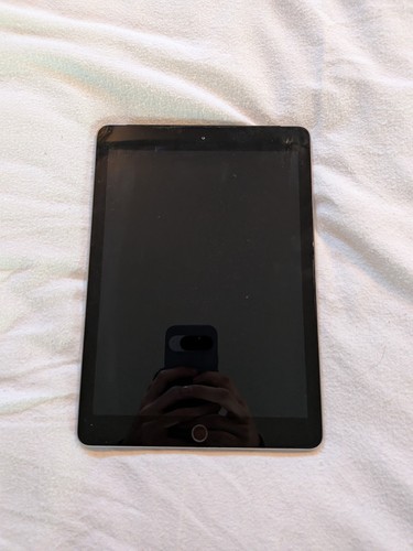 Apple ipad 6th gen - apple,