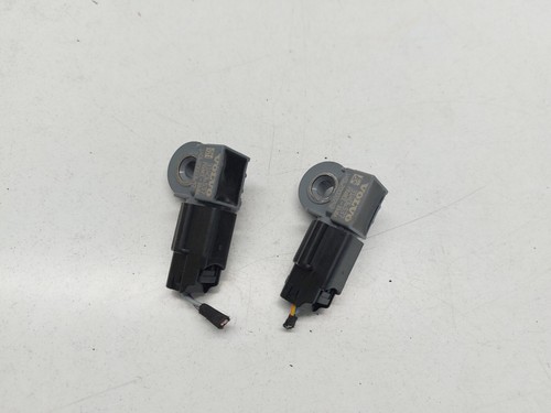 Volvo v40 airbag crash - airbag,