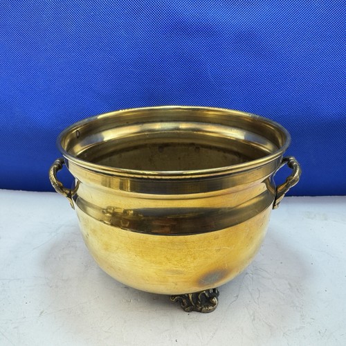 Planter pot jardiniere - planter,