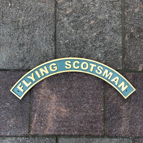 Flying scotsman cast iron - cast, sign