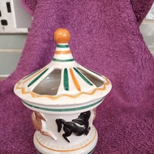 fairground Carousel Posey/