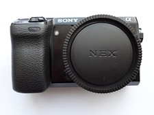 *Mint screen* Sony Alpha NEX-7