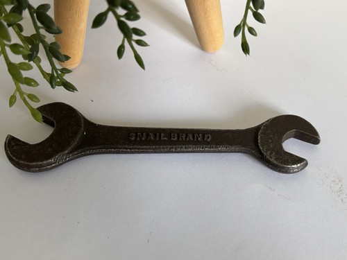 Snail brand vintage spanner - vintage,