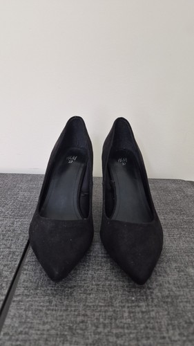 Black suede court shoes in - h&m,