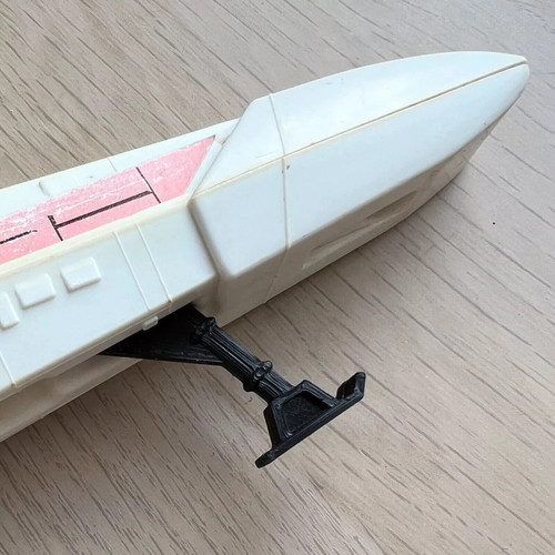 Star wars wing fighter - star, x-wing
