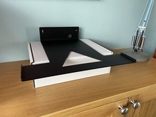 Rega Planar 3, Turntable Wall