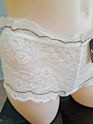Aubade ivory black collection - aubade, ivory/black