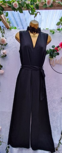 Zara size black floral - m,