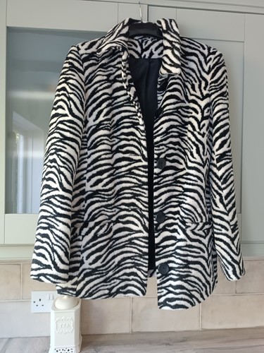 Zebra skin faux fur - skin,