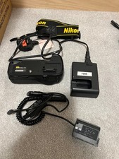 Nikon D7200 charger and