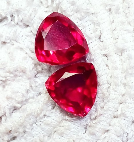Natural red ruby ct - natural,