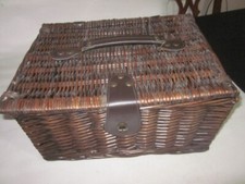 wicker brown picnic hamper basket by m& S used great condition