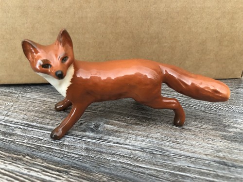 Small beswick fox standing - beswick,