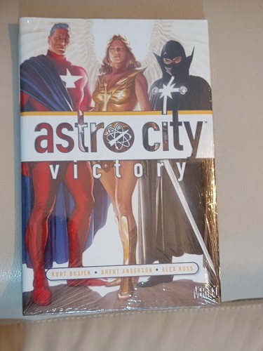 Astro city victory hc - -,