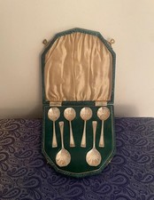 A superb Boxed set of 6