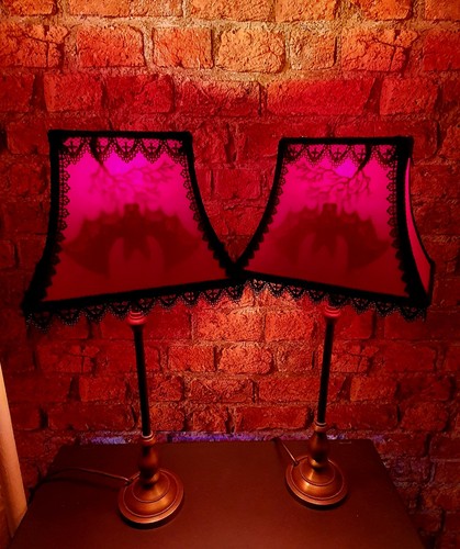 Matching pair table - table, lamps