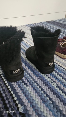 Bundle girls shoes - 6, 9