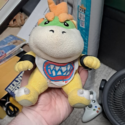 Super mario bowser plush - mario,