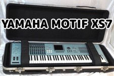 YAMAHA MOTIF XS7 76-KEY MUSIC