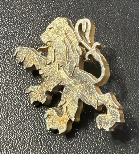Peugeot gold vintage car badge - gold,