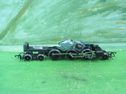 Hornby class tank loco - hornby,