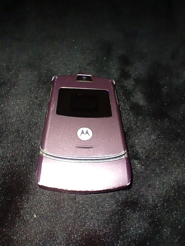 Pink motorola razr phone - pink,