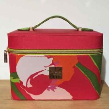 Ted baker vanity case - ted, up