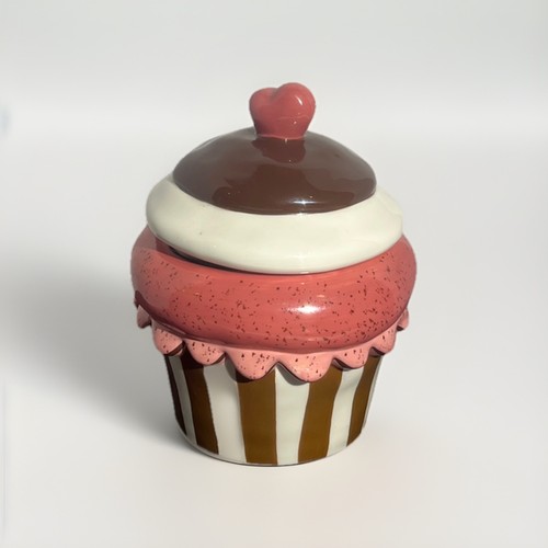 Kohls ceramic cupcake cookie - cupcake,
