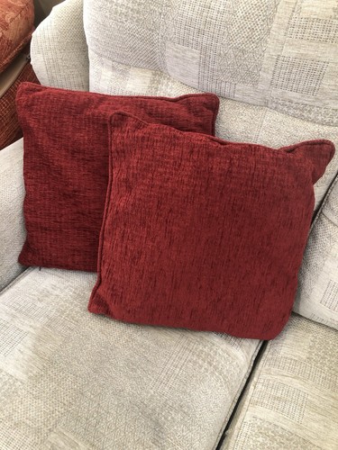 Pair deep red - deep,
