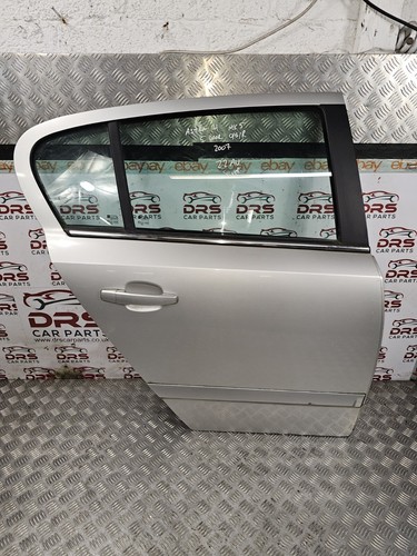 Vauxhall astra mk5 door - h,