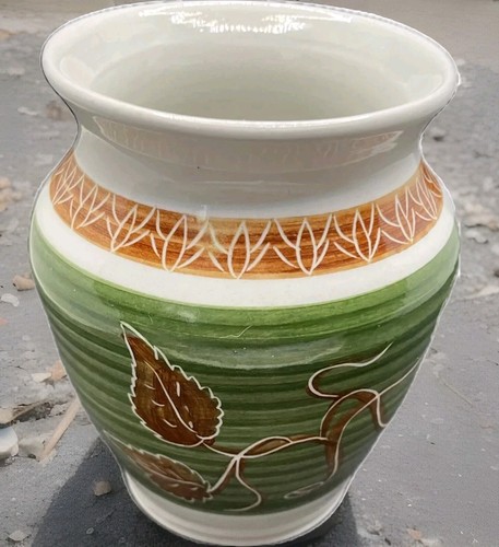 Vintage welsh dee cee pottery - welsh,