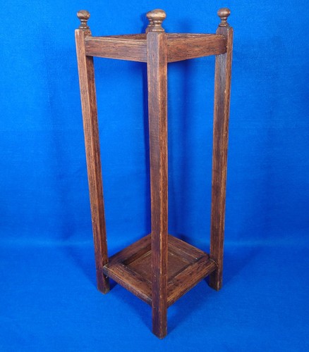 Arts and crafts - arts, oak