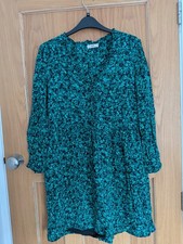 Hush Ladies Green Lined Floral