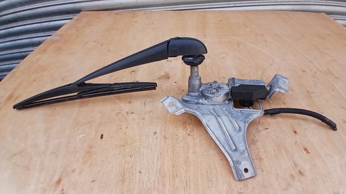 Toyota yaris rear wiper - yaris,