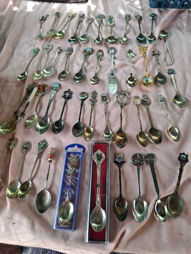 Vintage collectable souvenir - collectable,