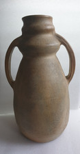 Hillstonia Stoneware Double Handled Vase.