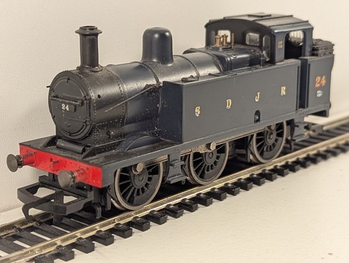 Hornby gauge r2882 class - oo, 3f