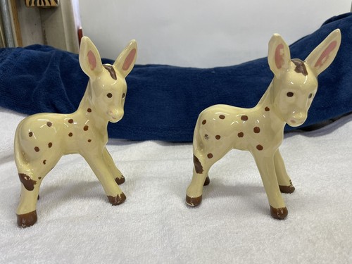 Shawnee pottery donkey - shawnee, burro