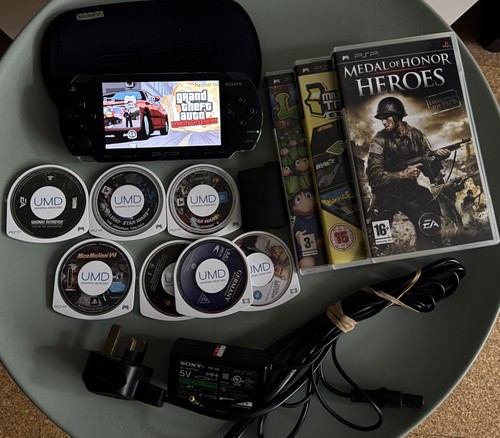 Sony psp 1006 handheld - 1006, game