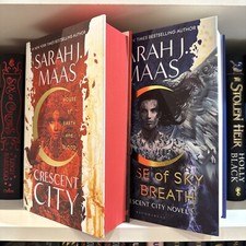 Waterstones Exclusive Crescent