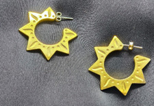 Vintage Dower & Hall Gold Tone Statement starburst hoop earrings