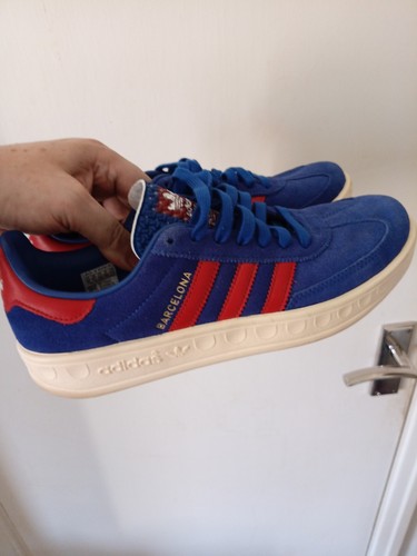 Adidas barcelona size9 - barcelona, 5