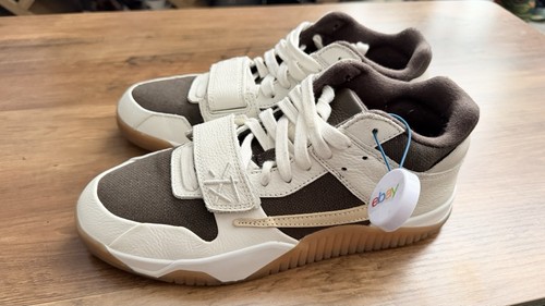 Size travis scott x - 9.5,