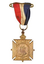 World War Two Croydon 1946 Peace Celebration Commemorative Medal