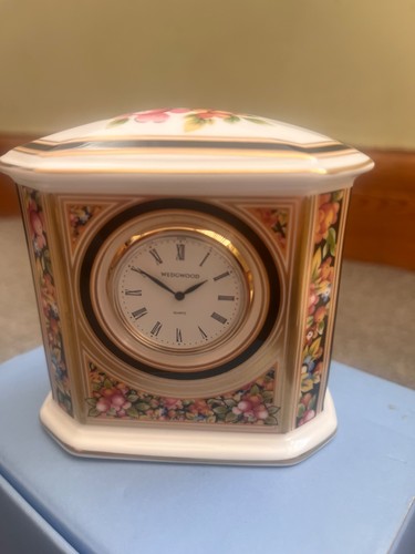 Wedgewood small clock