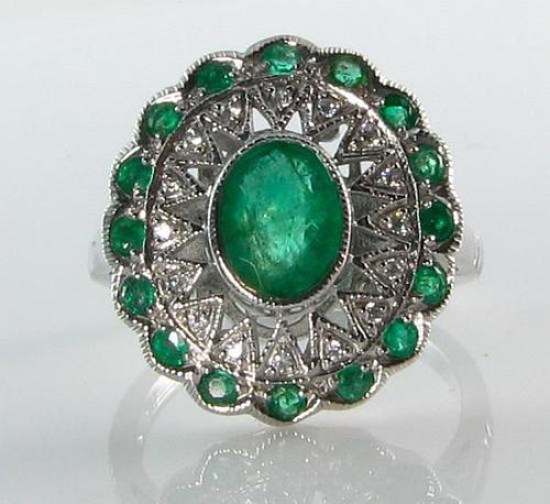 Large 9ct white - large, 9k