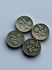 2013 Floral £1 One Pound Coin