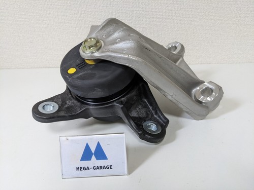 Upper transmission mount for - transmission,